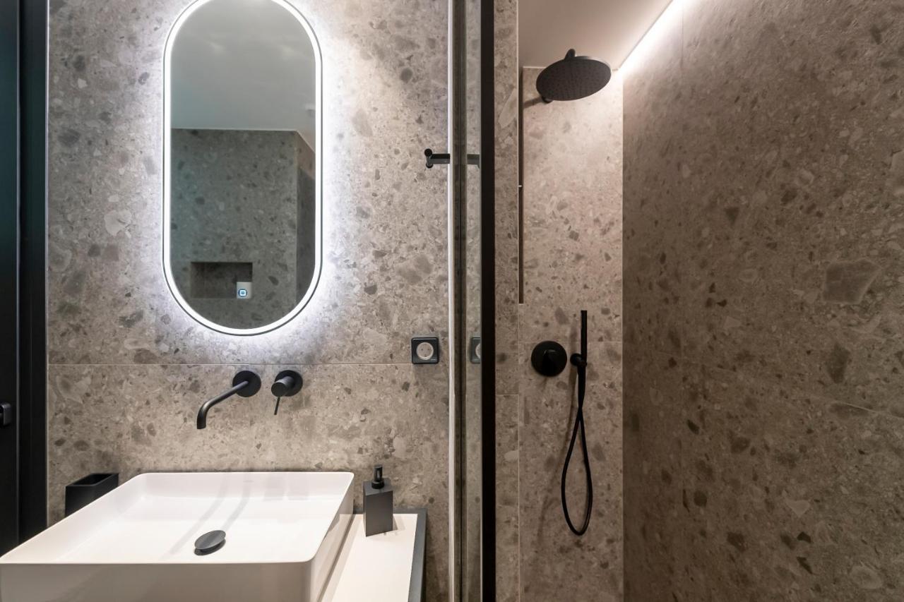 Апартаменты Phaedrus Living Luxury Flat Kolonaki Center Афины Экстерьер фото